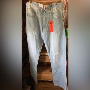 Evolution light faded jeans